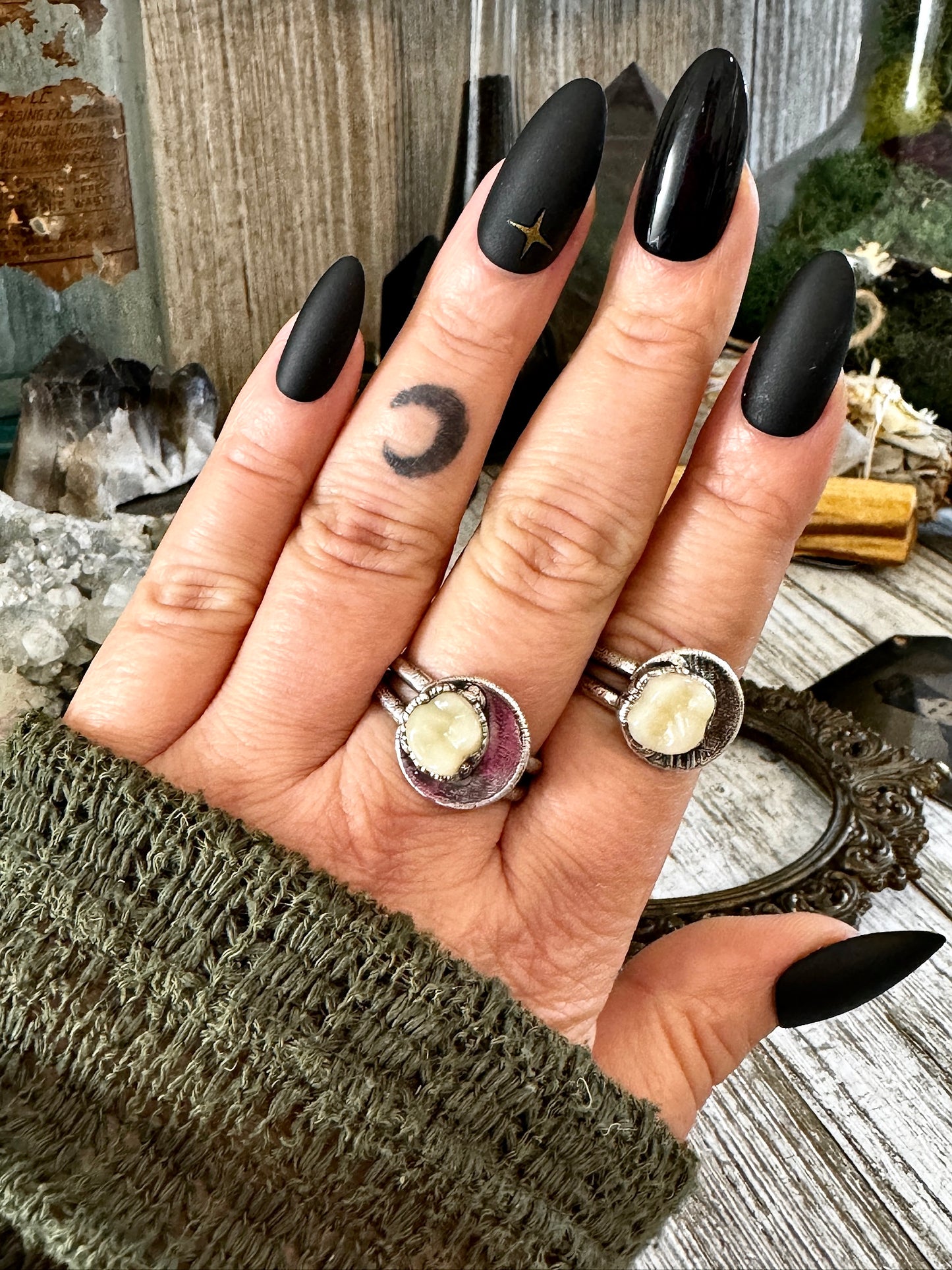 Tooth Ring in Silver Size 7 8 9 10 11 Teeth Jewelry / Foxlark Collection