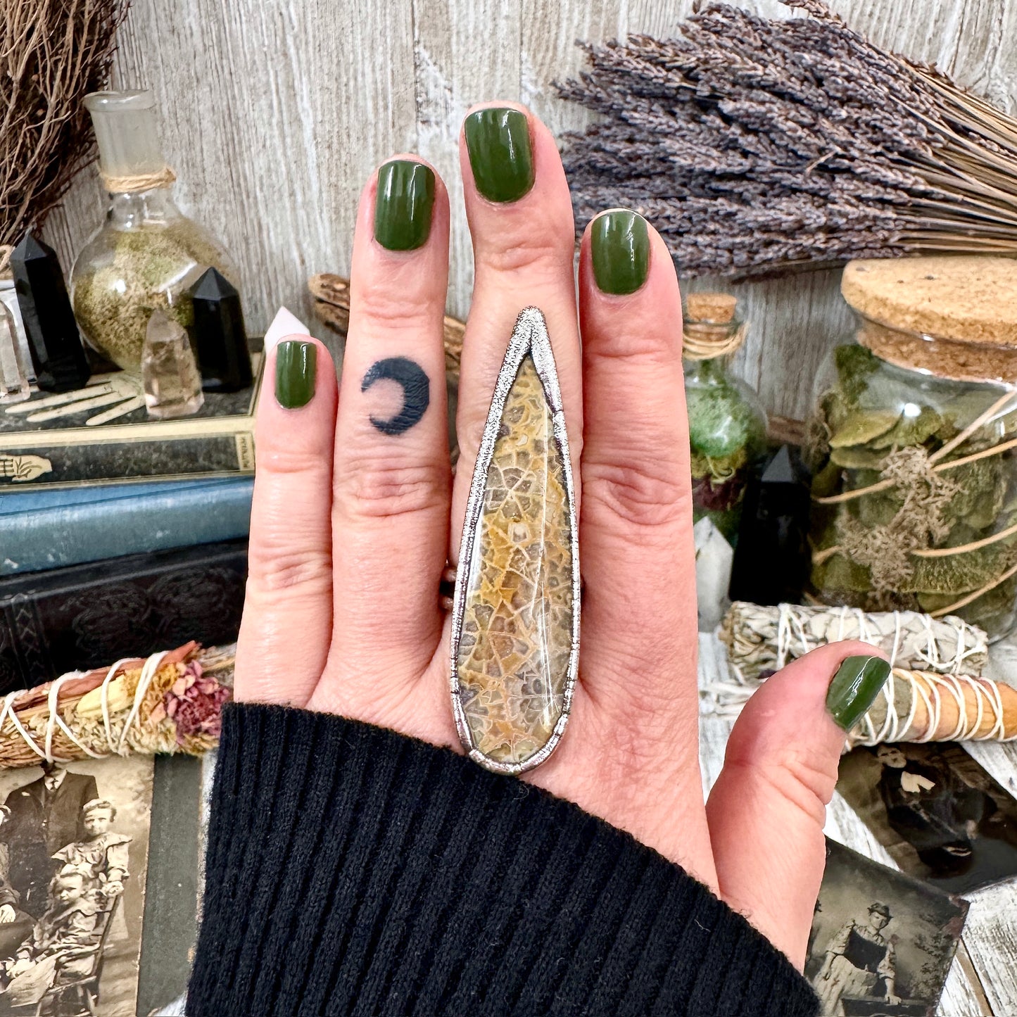 Big Fossilized Coral Crystal Ring Fine Silver Size 9.5 / Foxlark Collection - One of a Kind