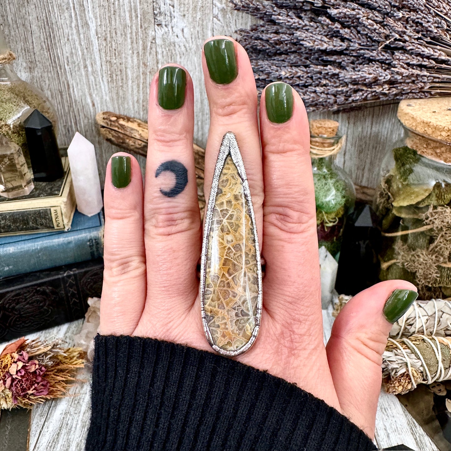 Big Fossilized Coral Crystal Ring Fine Silver Size 9.5 / Foxlark Collection - One of a Kind