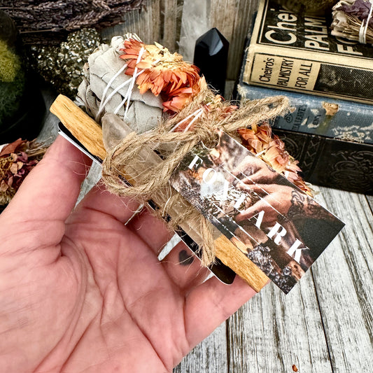 Sage Crystal Bundle with White Sage Palo Santo Clear Quartz / Foxlark Cleanse & Manifest Bundle