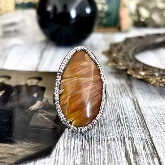 Size 8.5 Tube Agate Statement Ring Set in Fine Silver / Foxlark Collection - One of a Kind
