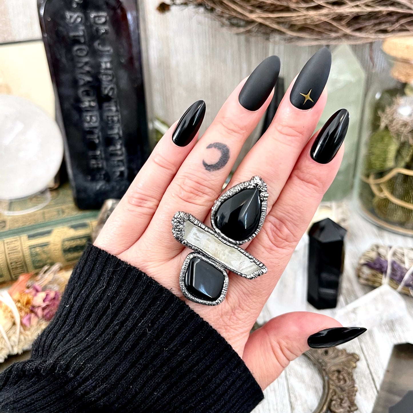 Size 7.5 Crystal Ring - Three Stone Ring Black Onyx Raw Clear Quartz Ring Silver / Foxlark Collection - One of a Kind