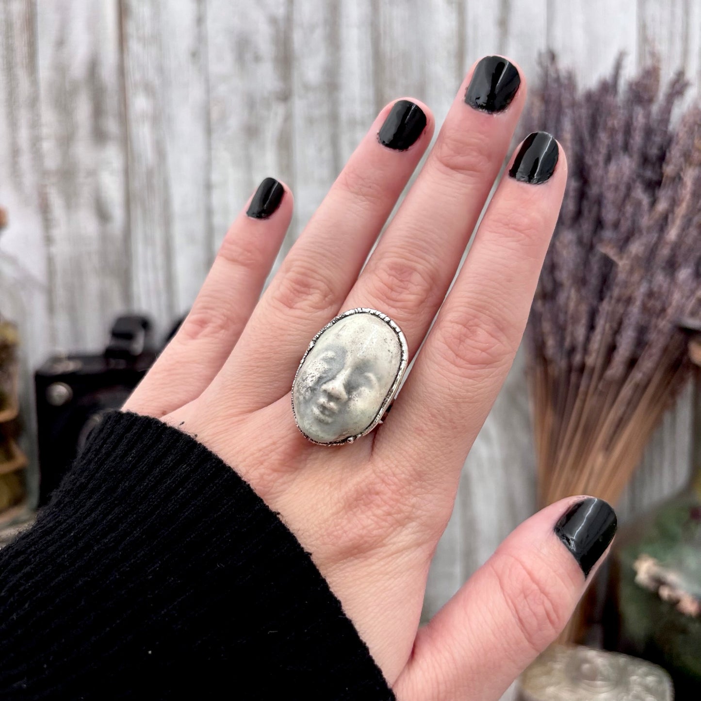 Ceramic Baby Doll Face Ring Fine Silver Size 8 / Foxlark Collection - One of a Kind