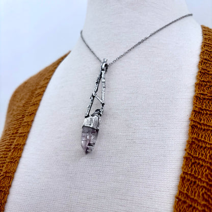 Vera Cruz Amethyst Crystal Necklace in Silver / Sticks & Stones Collection