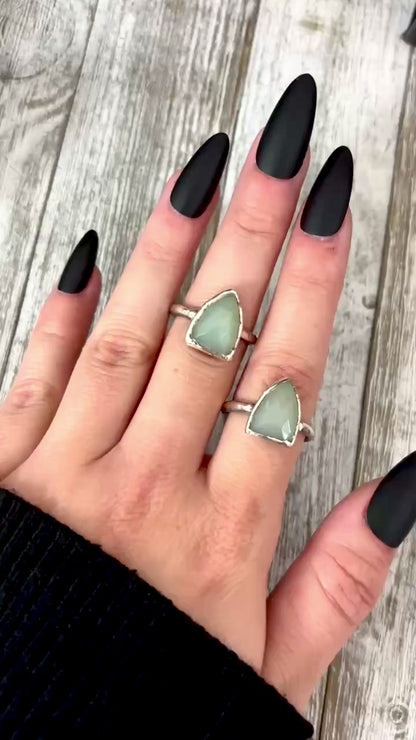 Blue Chalcedony Ring Fine Silver Small Faceted Stone Ring Size 5 6 7 8 9 10 11 / Foxlark Collection