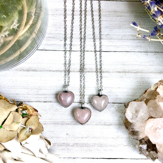 Bridesmaid Gift, Crystal heart, Crystal Necklace, Crystal Necklaces, Etsy ID: 739789896, FOXLARK- NECKLACES, Heart Necklace, Heart Pendant, Jewelry, Necklaces, Pink Crystal, Pink Crystal Heart, Pink Stone Necklace, Rose Quartz HeaRT, Rose Quartz Necklace,