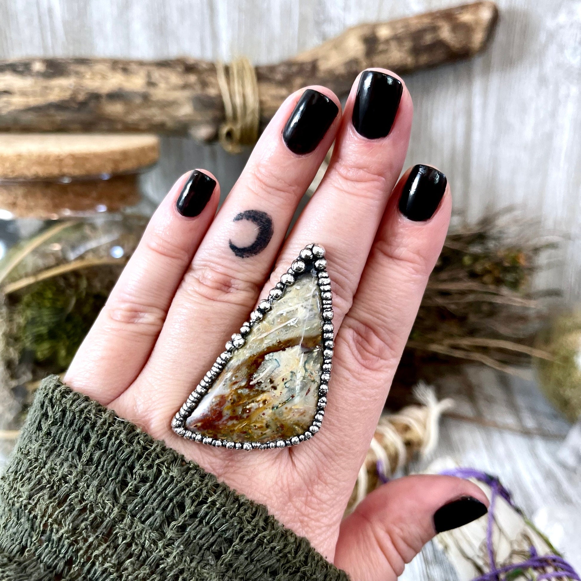Unique Size 8.5 Large Fossilized Palm Root Statement Ring in Fine Silver / Foxlark Collection - One of a Kind.