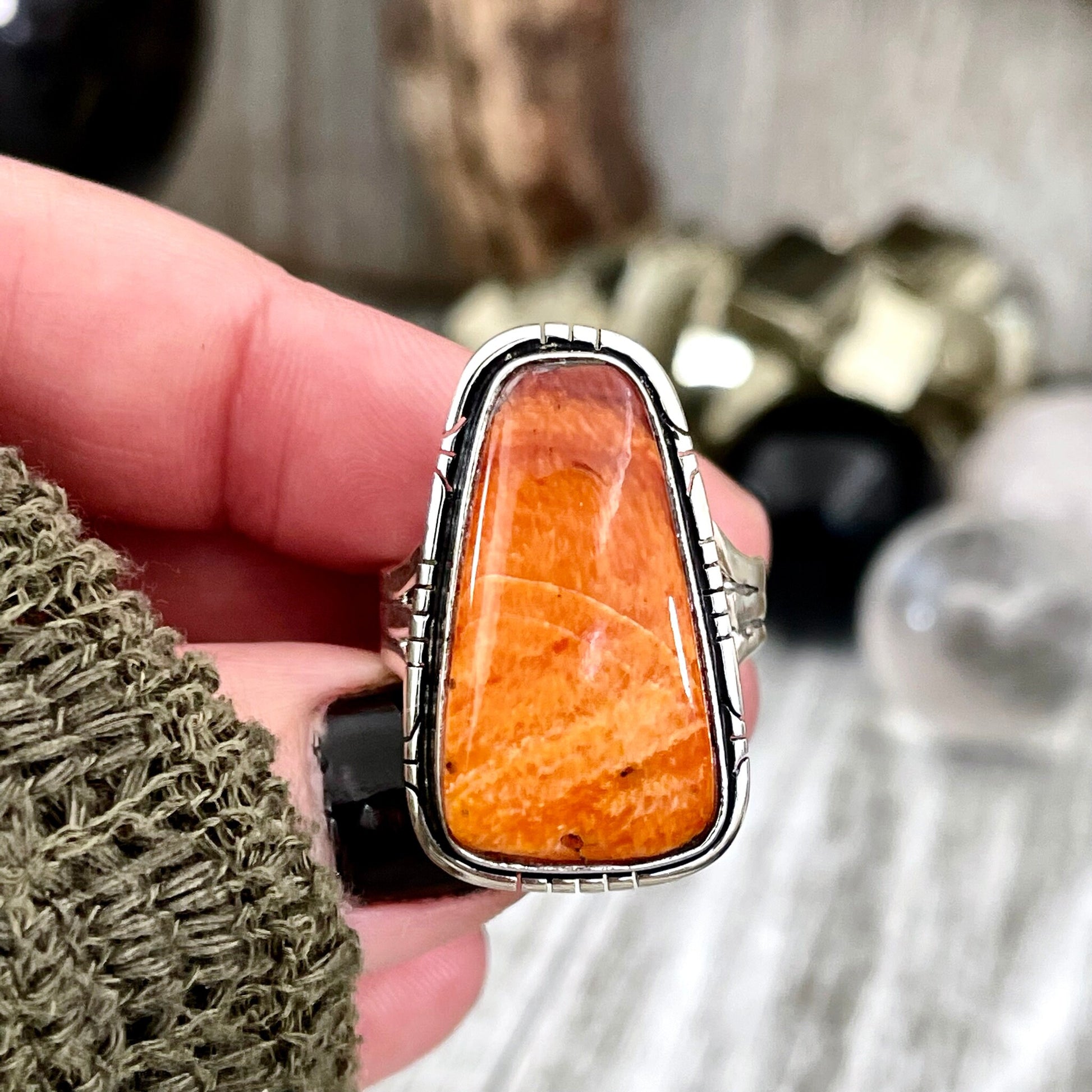 Size 9 Stunning Spiny Oyster Statement Ring Set in Sterling Silver / Curated by FOXLARK Collection - Foxlark Crystal Jewelry