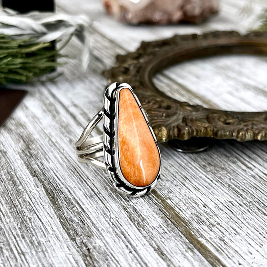 Size 10 Stunning Spiny Oyster Statement Ring Set in Sterling Silver / Curated by FOXLARK Collection